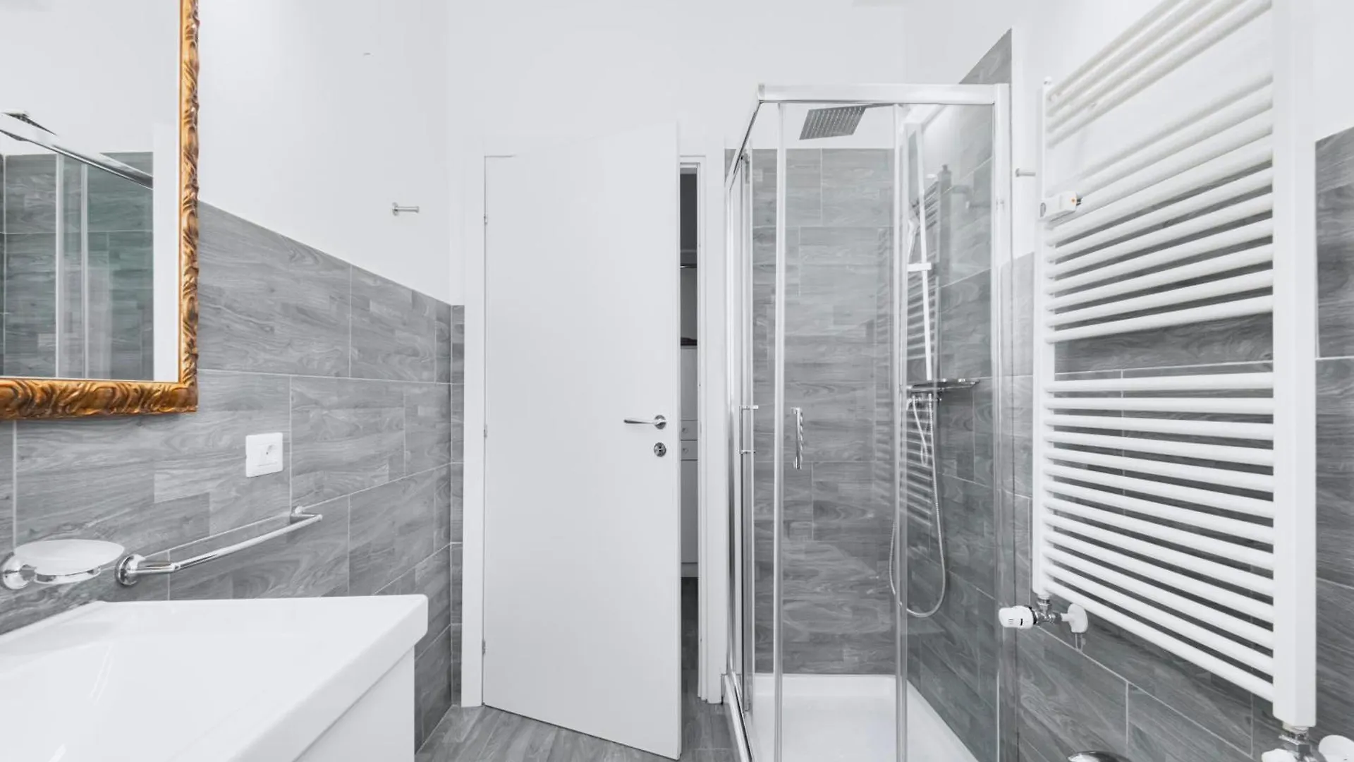アパート Easylife - Studio Moderno E Luminoso In Repubblica ミラノ